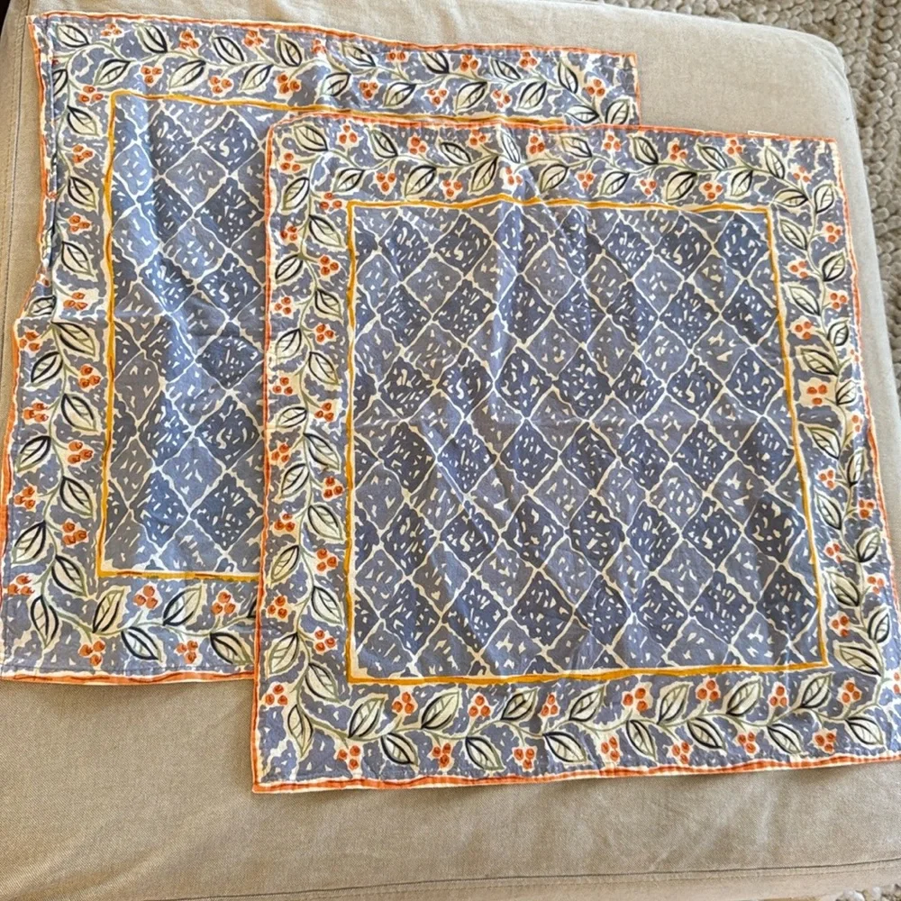 Set of two Pottery Barn cotton napkins